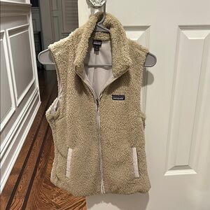 Women’s Patagonia Cream Fleece Vest